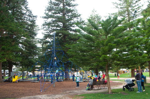 Esplanade Reserve - Surfers Gold Coast 1