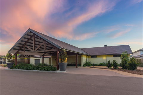 Pacific Dunes Golf Club - Surfers Gold Coast 0