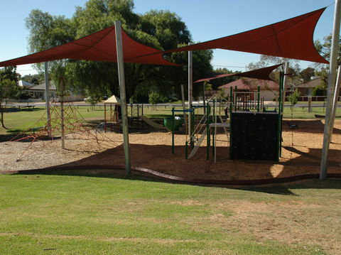 Rutherglen Apex Park - Surfers Gold Coast 1