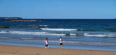 Surf Beach Batemans Bay - Surfers Gold Coast 0