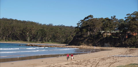 Surf Beach Batemans Bay - Surfers Gold Coast 1