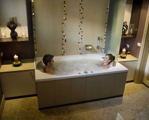Daylesford Day Spa And Beauty - Surfers Gold Coast 1
