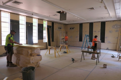 Drill Hall Gallery - Surfers Gold Coast 1