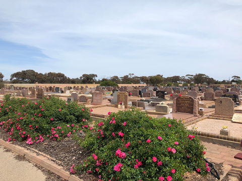 Kadina Cemetery - Surfers Gold Coast 2
