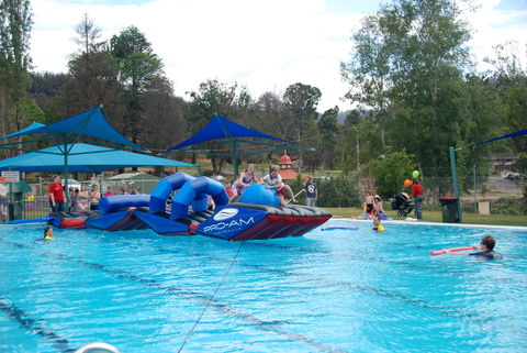 Marysville Outdoor Swimming Pool - Surfers Gold Coast 1