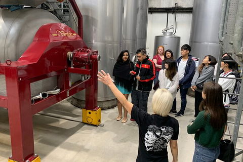 Hunter Valley Small Group Wine, Gin, Cheese & Chocolate Tour - Surfers Gold Coast 9