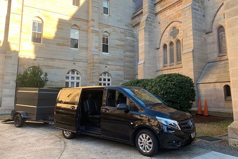 Sydney Airport Transfer In A Luxury People Mover (1-6pax) TO Sydney City - Surfers Gold Coast 2