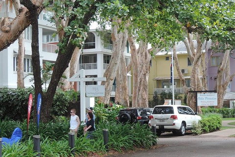 Airport Transfer - Palm Cove, Kewarra Beach & Trinity Beach To Cairns Airport - Surfers Gold Coast 6
