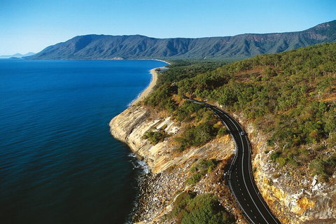Private Transfers - Cairns Airport To Palm Cove - Surfers Gold Coast 7