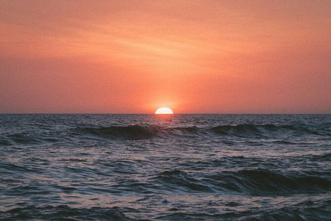 Bareboat Hire - Cattitude 7 Nights - Surfers Gold Coast 2