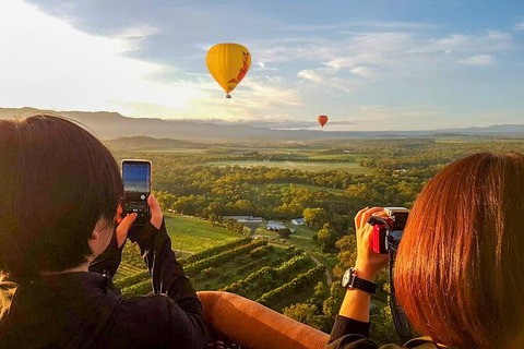 Hot Air Ballooning Tour From Northern Beaches Near Cairns - Surfers Gold Coast 1