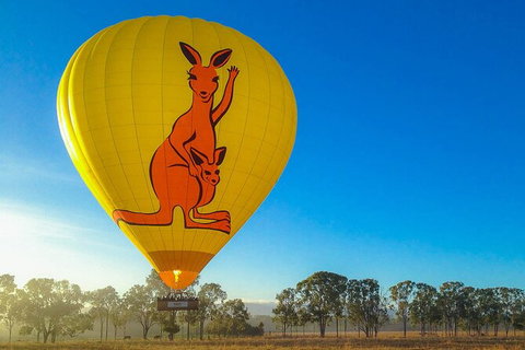 Hot Air Ballooning Tour From Northern Beaches Near Cairns - Surfers Gold Coast 0