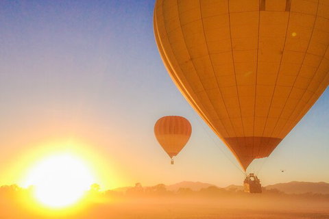Hot Air Ballooning Tour From Northern Beaches Near Cairns - Surfers Gold Coast 3