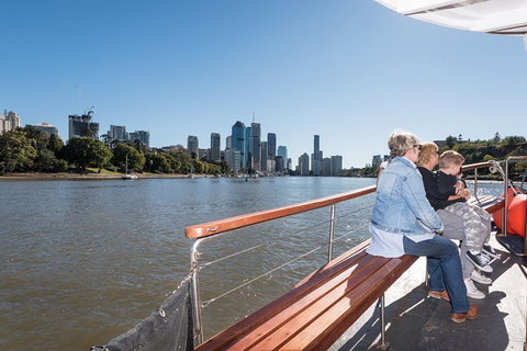 Twilight River Cruise - Surfers Gold Coast 5