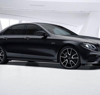Brisbane Airport Transfers  Brisbane to Brisbane Airport BNE in Business Car - Surfers Gold Coast