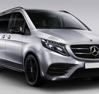 Brisbane Airport Transfers  Brisbane to Brisbane Airport BNE in Luxury Van - Surfers Gold Coast