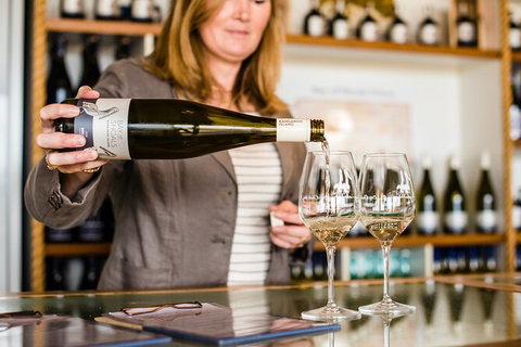 Gourmet Food And Wine 4WD Tour In Kangaroo Island - Surfers Gold Coast 6