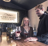 Bruny Island Overnight Explorer and boutique accommodation for two - Surfers Gold Coast