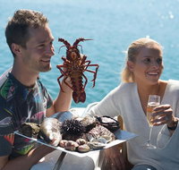Deep-to-Dish Tasmanian Seafood Experience - Morning Tour - Surfers Gold Coast