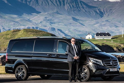 Van Service Melbourne Airport To CBD - Surfers Gold Coast 3
