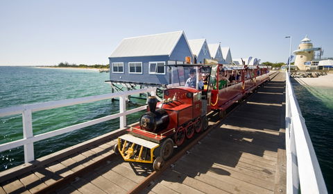 Busselton Jetty & Underwater Observatory Tour - Surfers Gold Coast 1