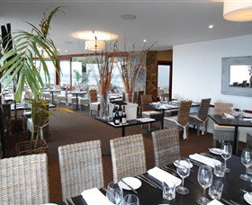 Lorne Beach Pavilion - Surfers Gold Coast 0