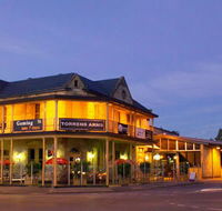 Torrens Arms Hotel - Surfers Gold Coast