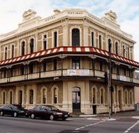 Newmarket Hotel - Surfers Gold Coast