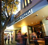Madam De Biers Hotel Bar - Surfers Gold Coast