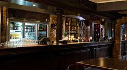 Elephant & Wheelbarrow - Surfers Gold Coast 0