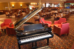 Croxton Park Hotel - Surfers Gold Coast 0