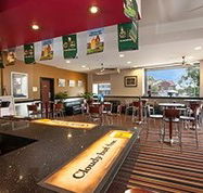 Gladstone Hotel - Surfers Gold Coast