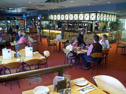 Torrens Arms Hotel - Surfers Gold Coast 1