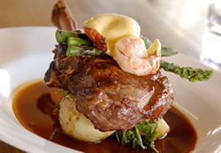 Frisco Hotel - Surfers Gold Coast 1