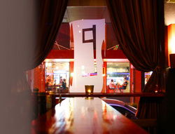 Glass Bar & Restaurant - Surfers Gold Coast 2