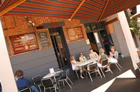 Frisco Hotel - Surfers Gold Coast 2