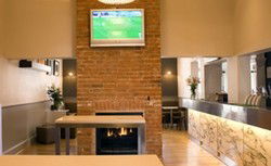 Queen's Head Hotel - Surfers Gold Coast 1