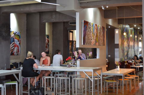 Amici Bakery Cafe - Surfers Gold Coast 6