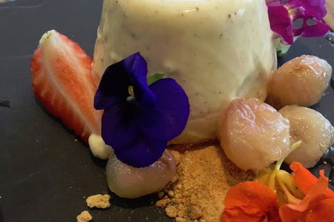 MRepublic Restaurant, Bar And Lounge - Surfers Gold Coast 2