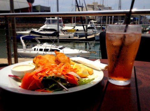 Townsville Yacht Club - Surfers Gold Coast 0
