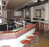 The Town Hall Hotel - Surfers Gold Coast