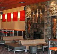 Waterloo Cup Hotel - Surfers Gold Coast