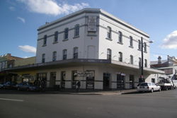 Royal Hotel - Surfers Gold Coast 0