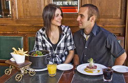 Toongabbie Hotel - Surfers Gold Coast 1