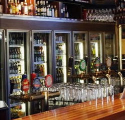 Vaucluse Hotel - Surfers Gold Coast 1