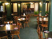 Pig & Whistle Bar & Bistro - Surfers Gold Coast 3