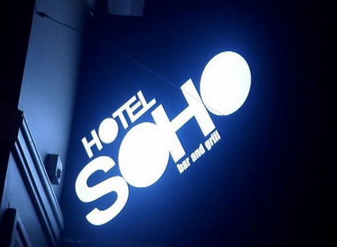 Hotel SOHO - Surfers Gold Coast 0