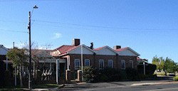 Capel Tavern, Restaurant & Bottleshop - Surfers Gold Coast 0