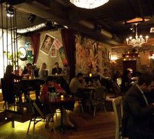 Treehouse Hotel - Surfers Gold Coast 3