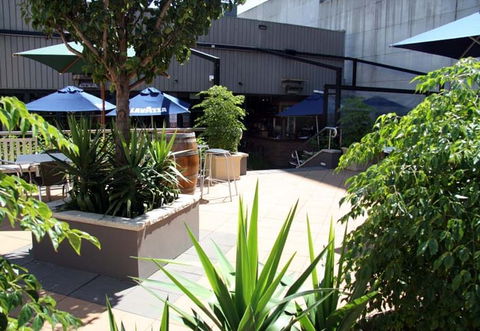 CBD Hotel Newcastle - Surfers Gold Coast 2